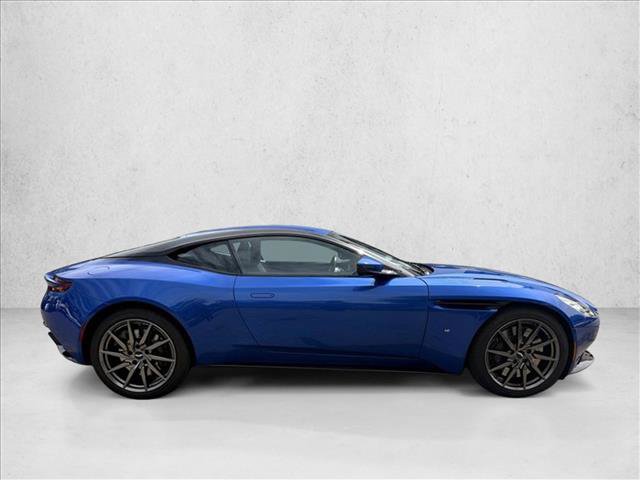 Used 2017 Aston Martin DB11 V12 RWD image 4