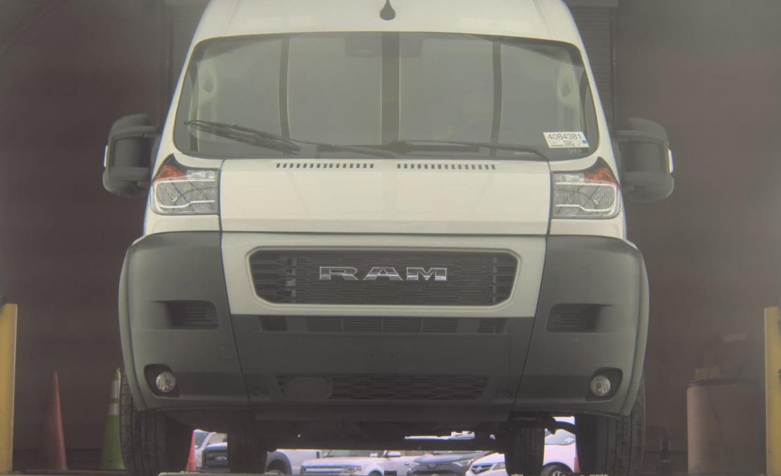 Used 2022 RAM ProMaster 2500 w/ Interior LED Lighting Group FWD image 3
