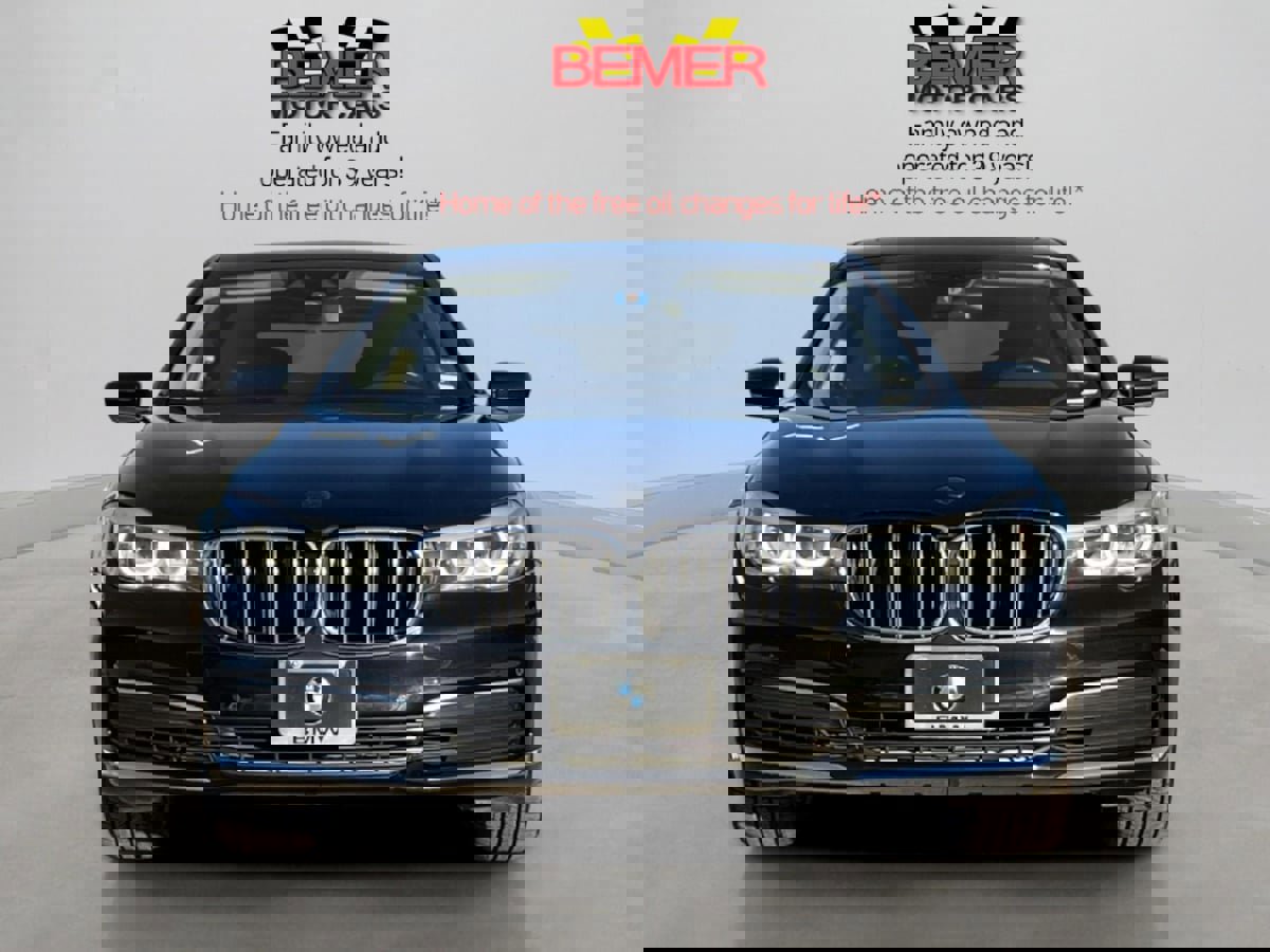 Used 2019 BMW 740i 740i image 8