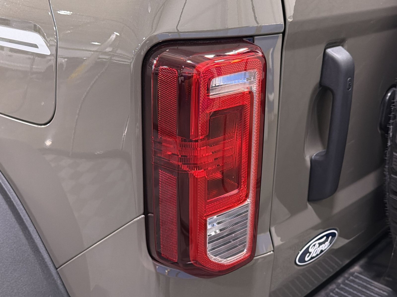 New 2026 Ford Bronco Heritage Edition AWD/4WD image 18