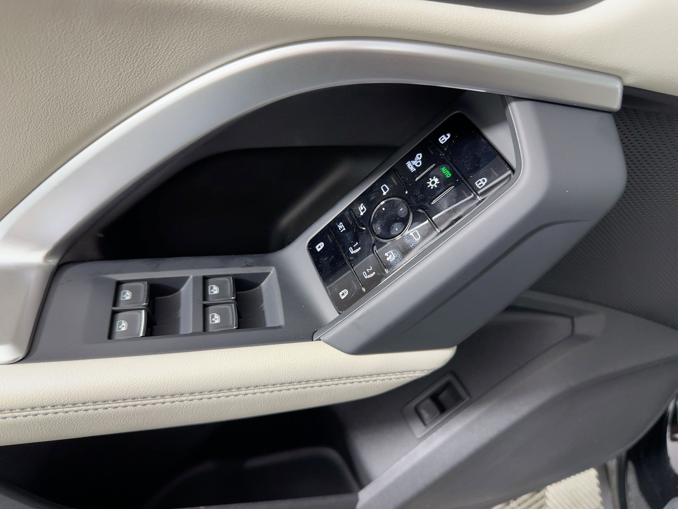 New 2025 Audi Q5 Premium Plus image 19