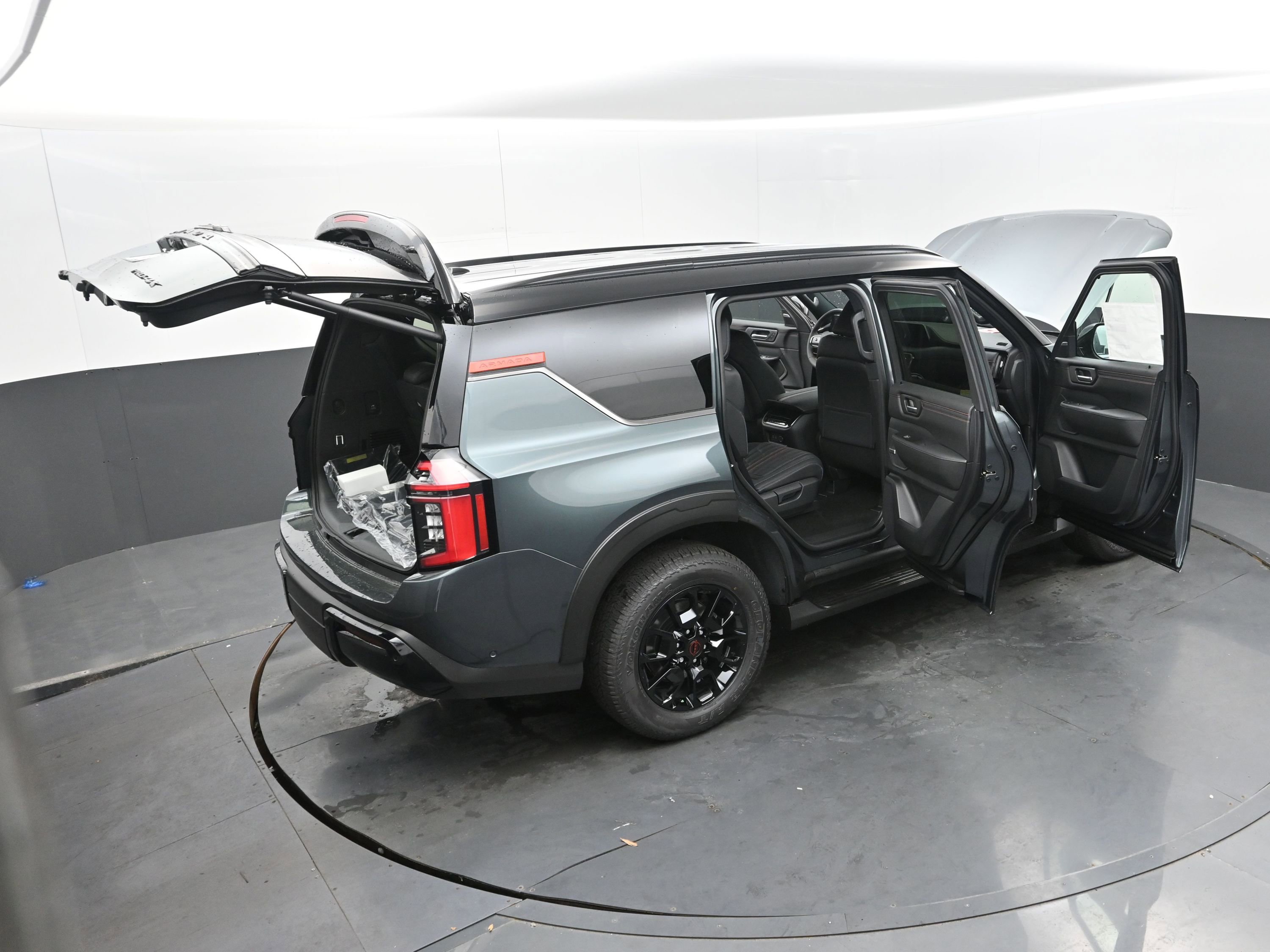 New 2025 Nissan Armada PRO-4X image 44