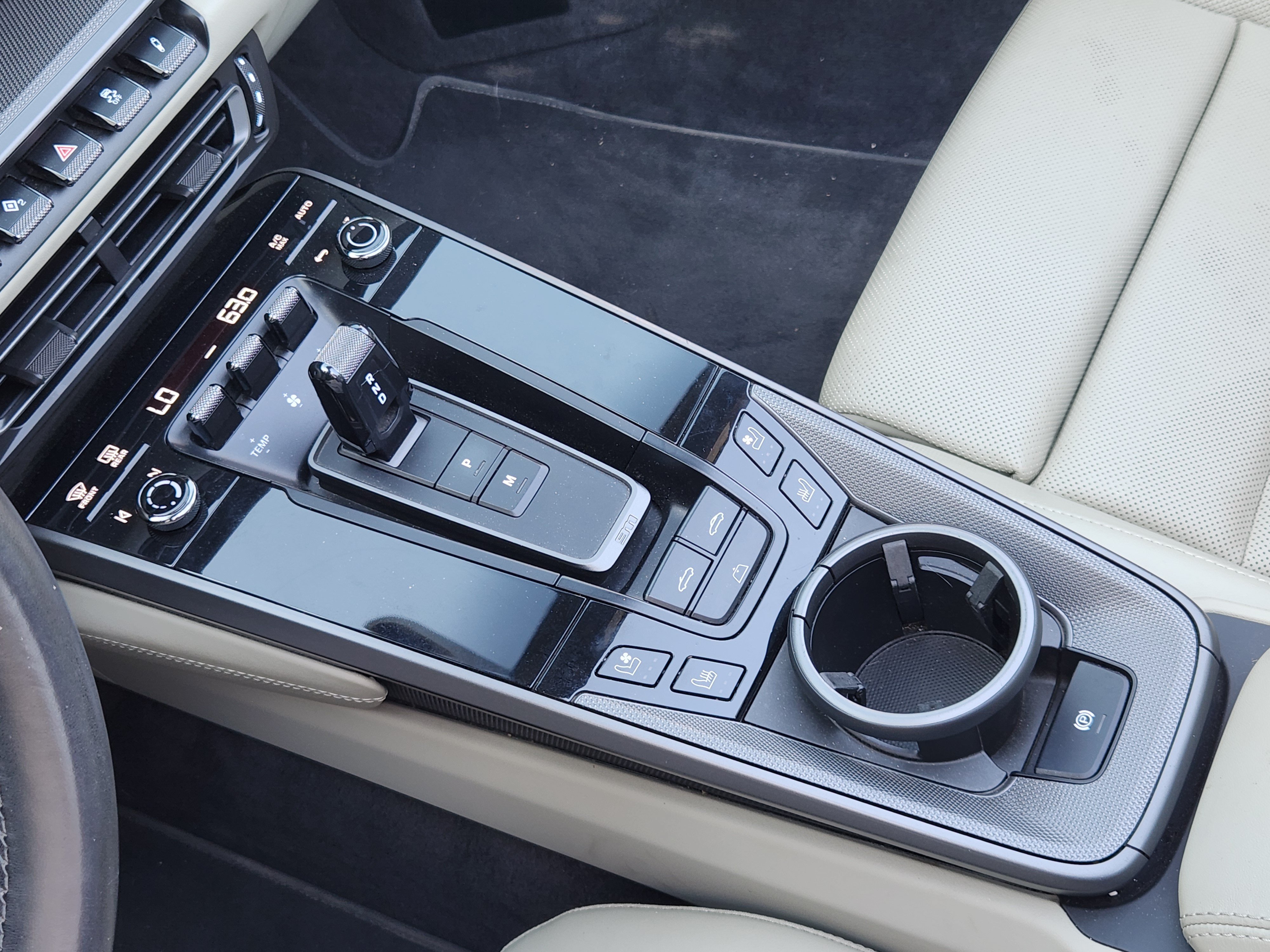 Certified 2020 Porsche 911 Carrera 4S AWD/4WD image 22
