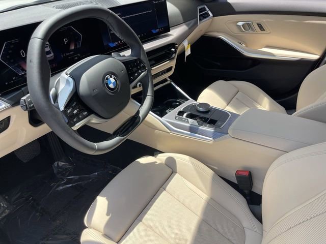 Used 2025 BMW 330i xDrive Sedan w/ Convenience Package AWD/4WD image 18