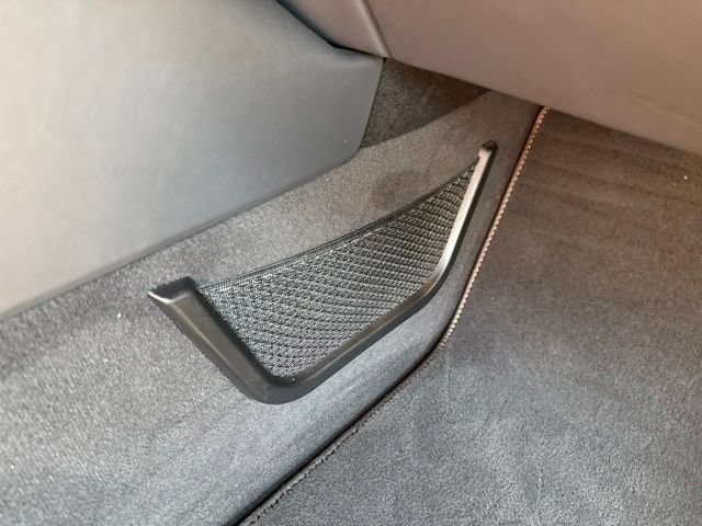 Used 2019 BMW i8 Roadster AWD/4WD image 16