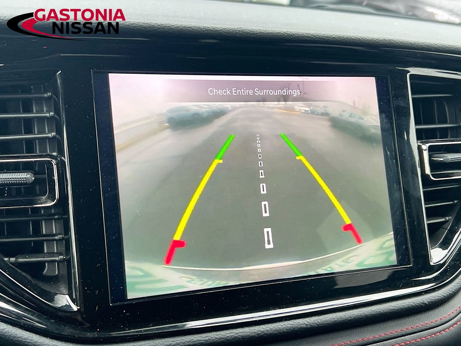 Used 2024 Dodge Durango GT image 18