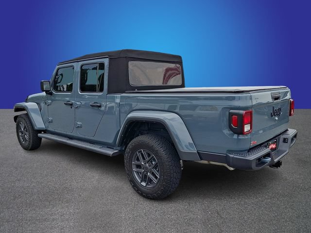 Used 2024 Jeep Gladiator Sport AWD/4WD image 7