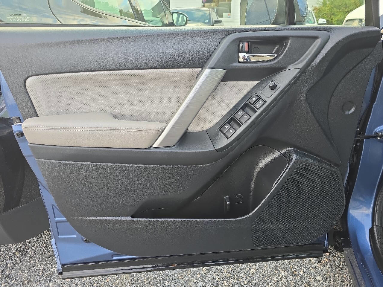 Used 2014 Subaru Forester 2.5i Limited w/ Rugged Package #2 image 7