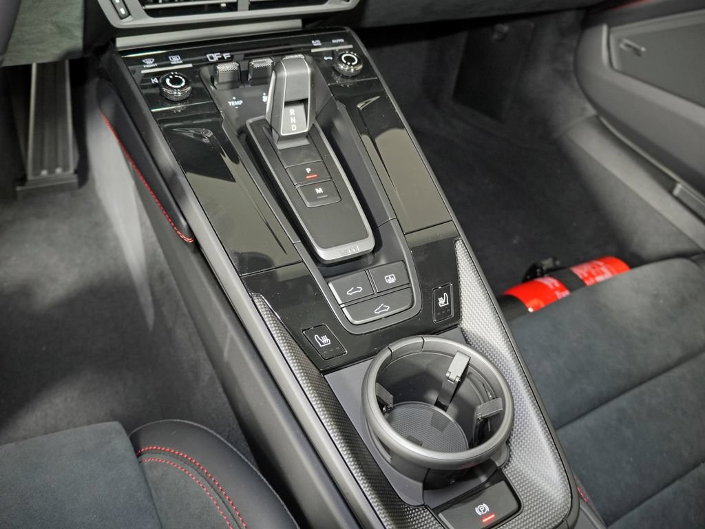 New 2026 Porsche 911 Carrera 4 GTS AWD/4WD image 31