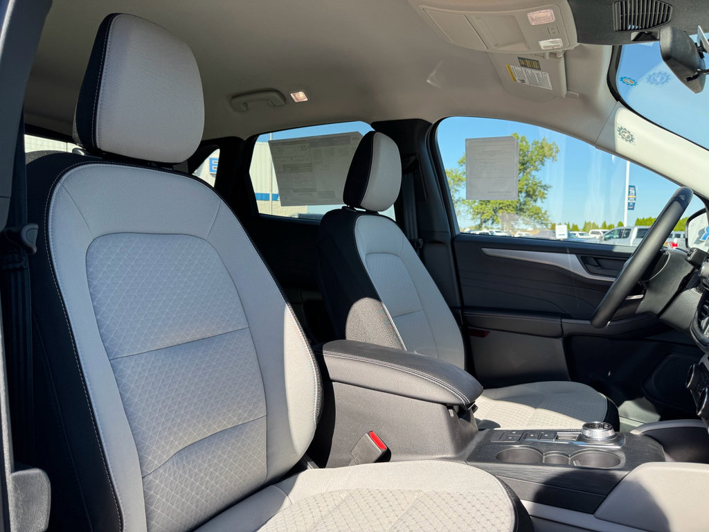 New 2026 Ford Escape Active image 14