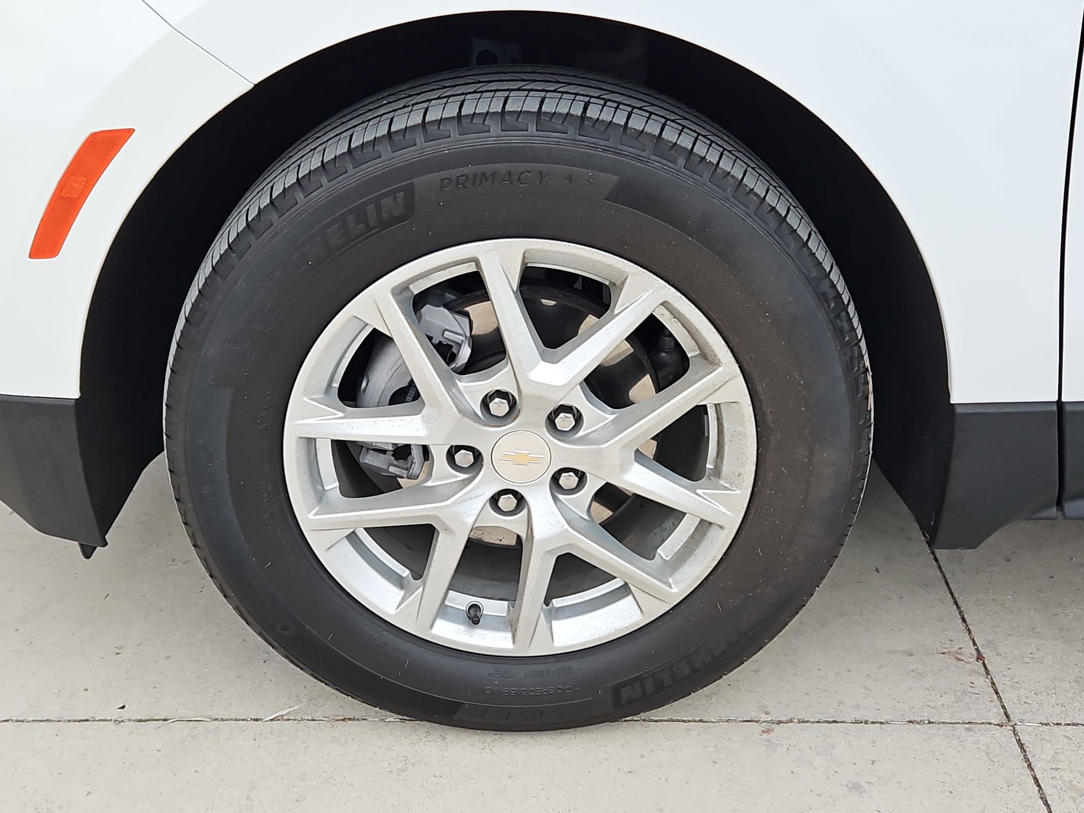 Certified 2024 Chevrolet Equinox LT image 32