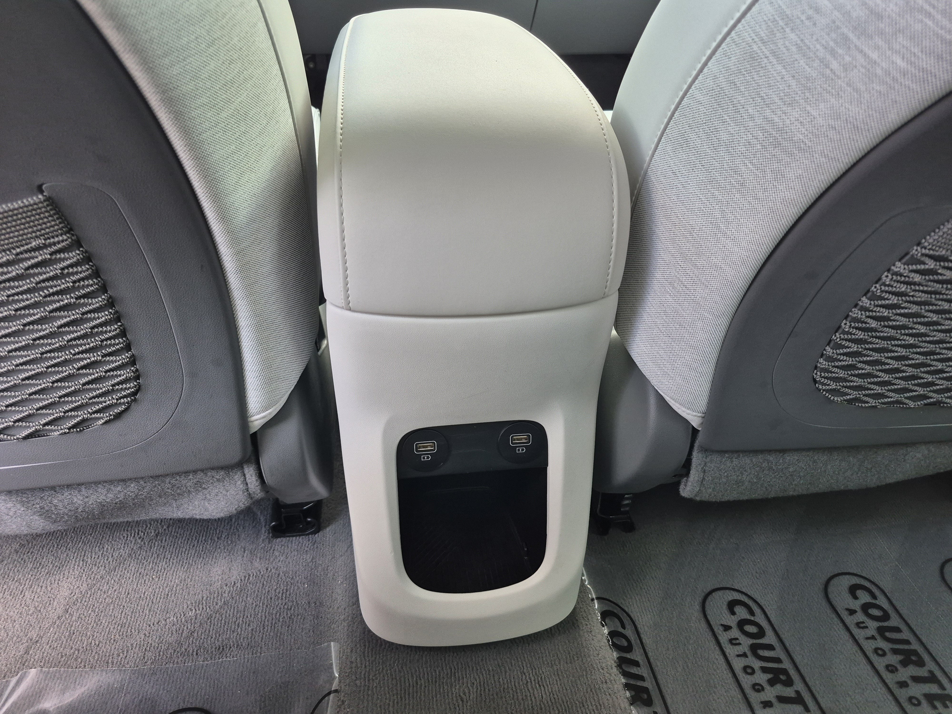 Certified 2024 Hyundai Ioniq 5 Limited AWD/4WD image 15