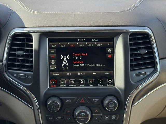 Used 2018 Jeep Grand Cherokee Overland image 3