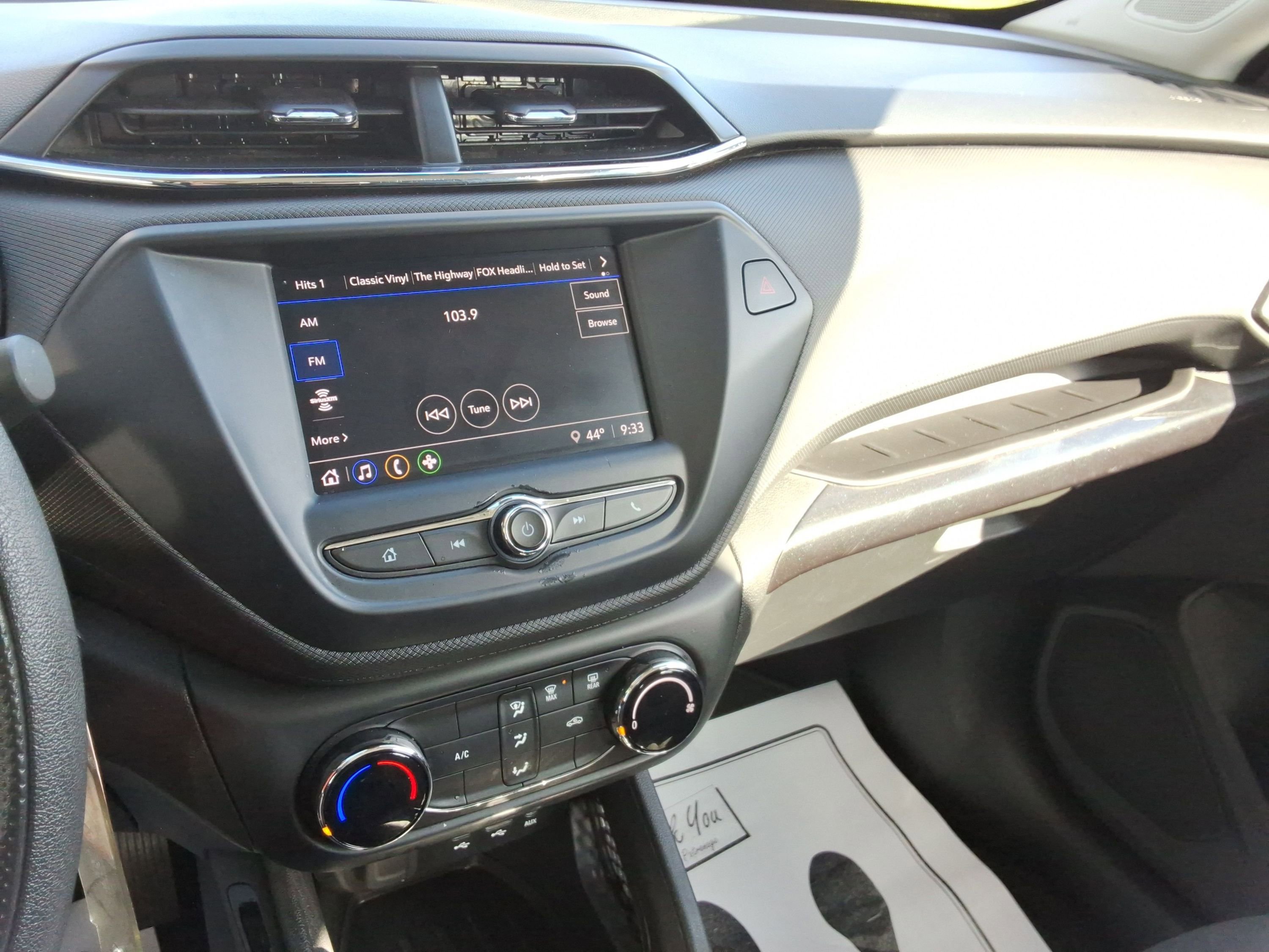 Used 2023 Chevrolet TrailBlazer LS AWD/4WD image 15