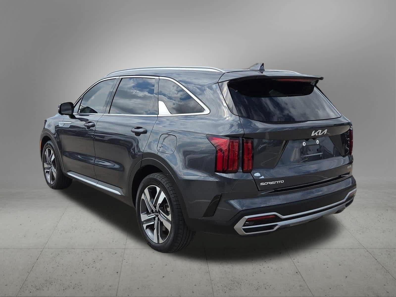 Certified 2023 Kia Sorento SX Prestige AWD/4WD image 4