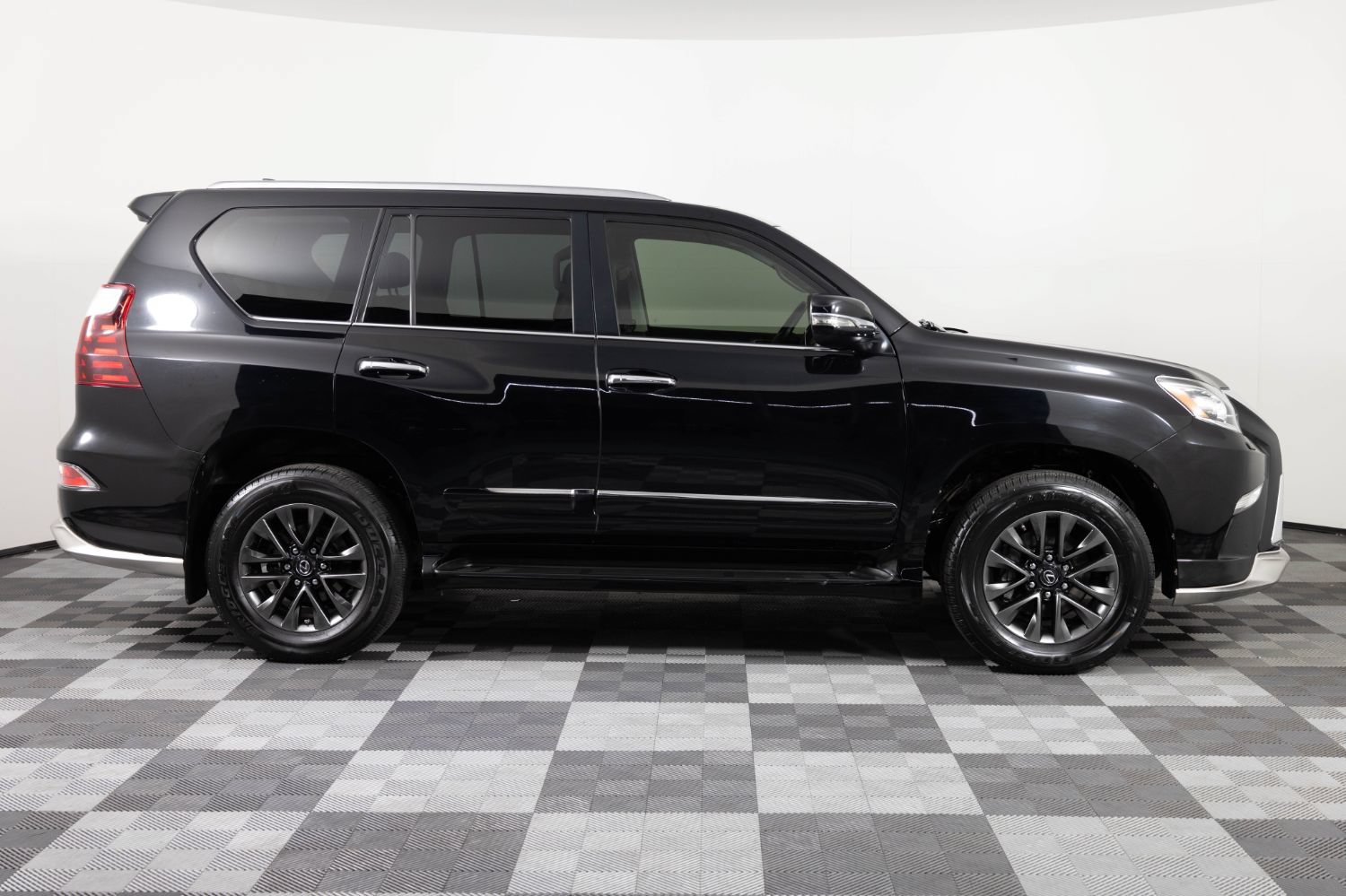 Used 2018 Lexus GX 460 Premium AWD/4WD image 9