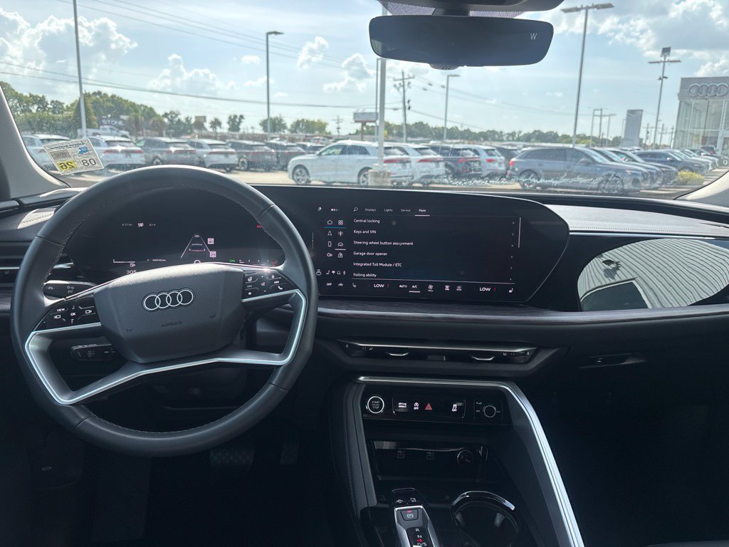 Used 2025 Audi Q5 Premium w/ Convenience Package AWD/4WD image 16
