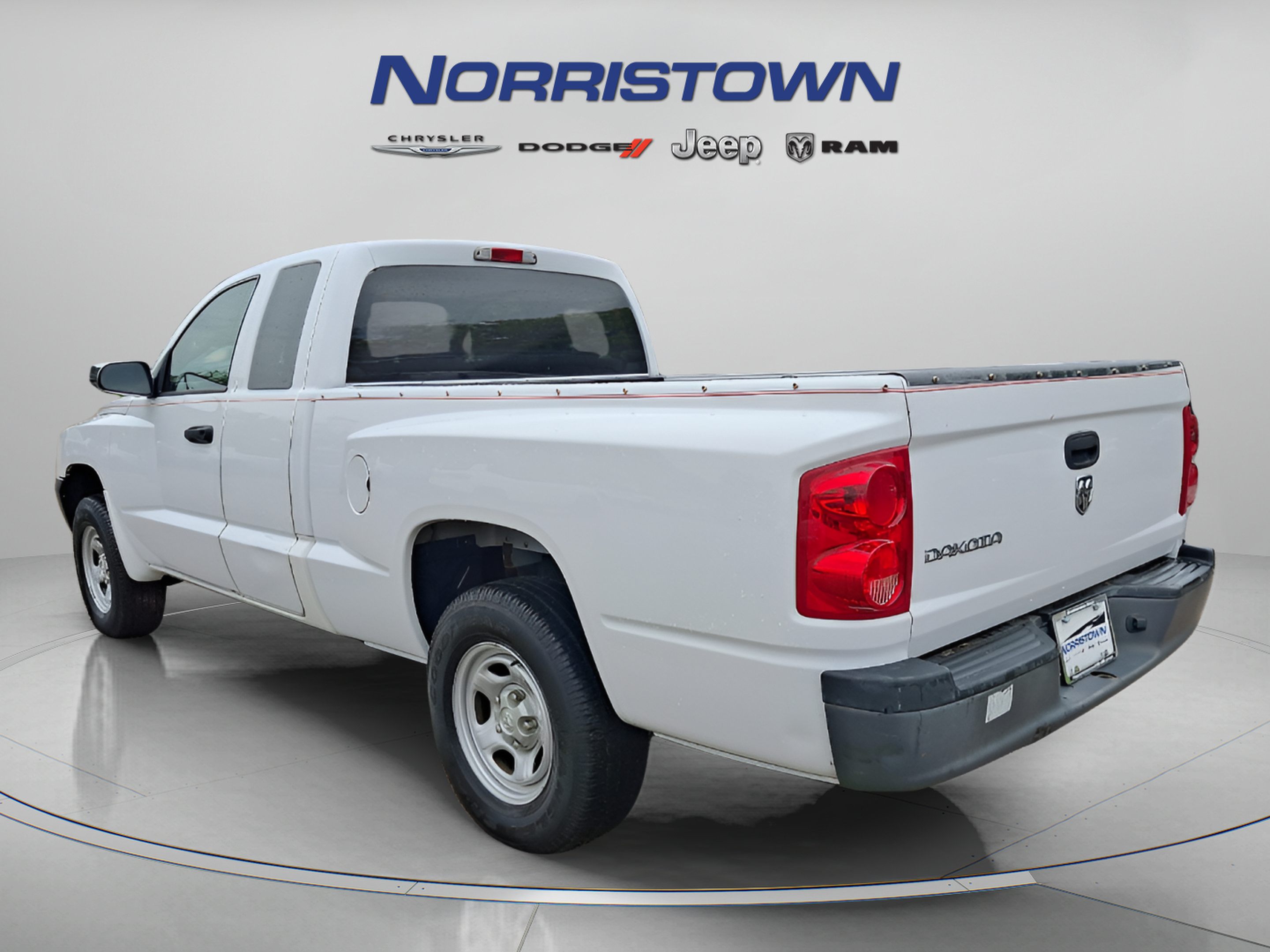 Used 2007 Dodge Dakota ST RWD image 4