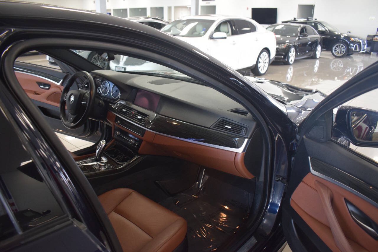 Used 2013 BMW 528i Sedan RWD image 46