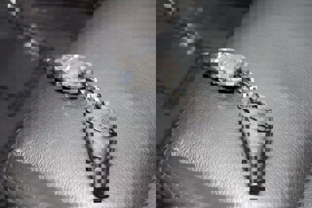 Used 2008 Saab 9-3 2.0T w/ Moonroof Package image 17