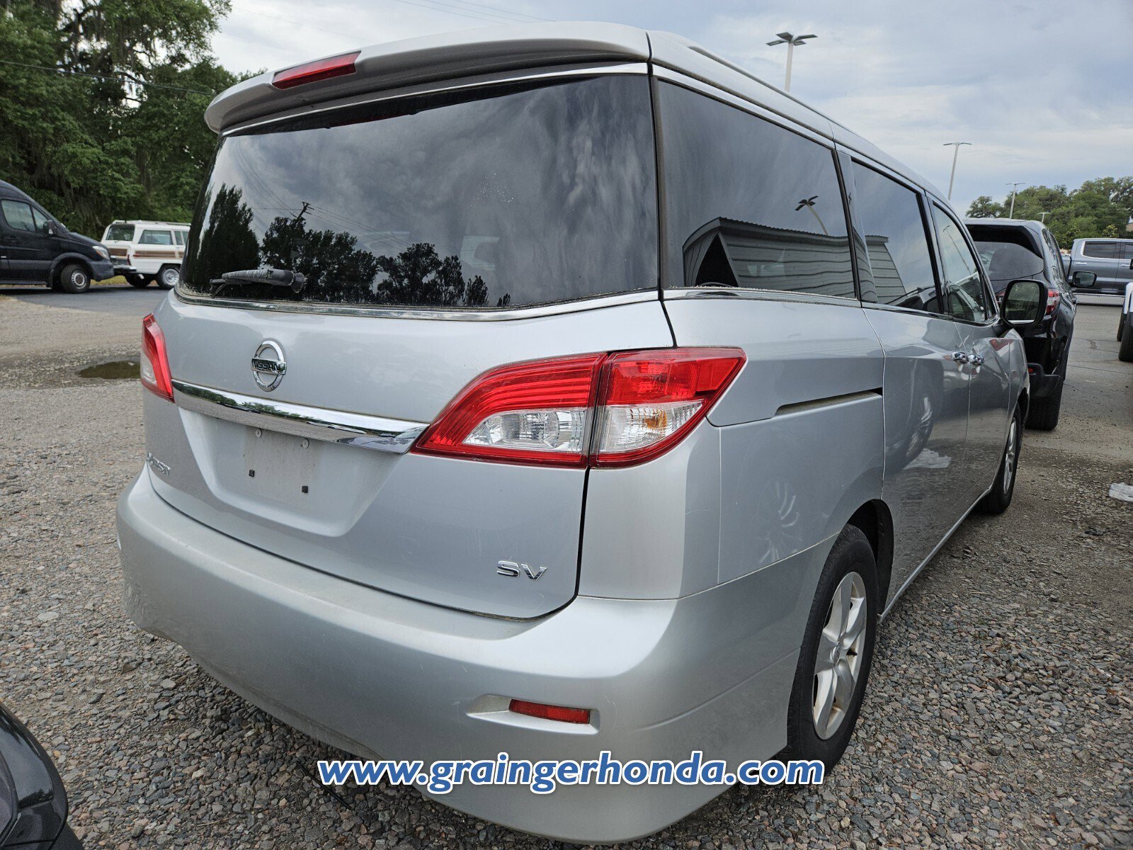 Used 2016 Nissan Quest SV FWD image 6