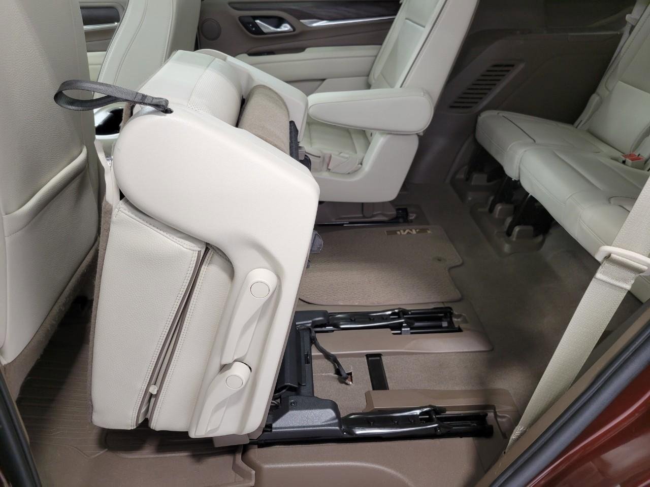 Used 2022 GMC Yukon Denali image 24