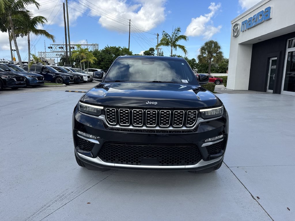Used 2023 Jeep Grand Cherokee Summit AWD/4WD image 8