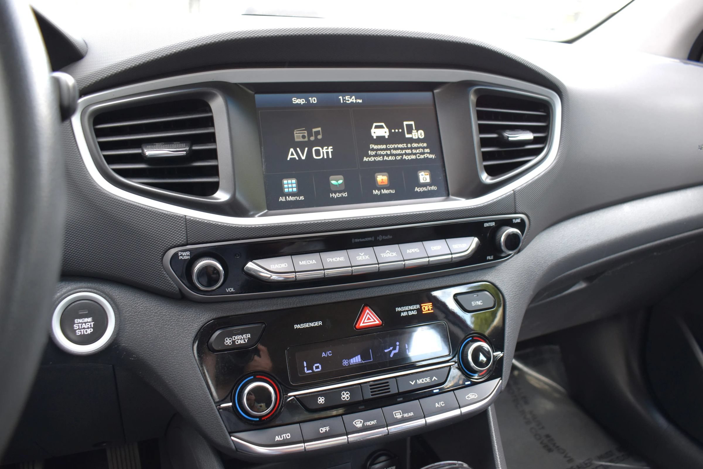 Used 2019 Hyundai Ioniq Blue FWD image 19