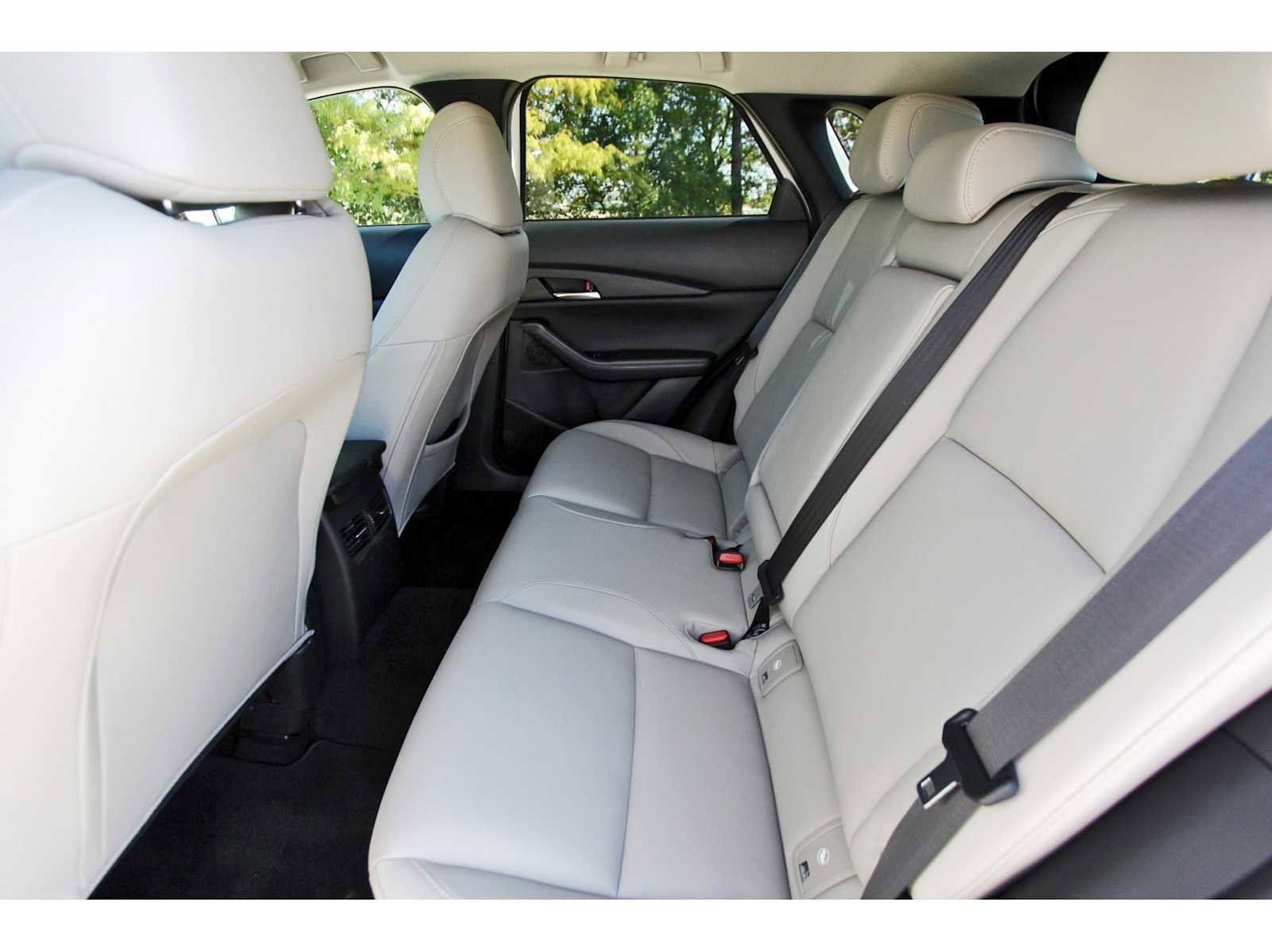 Certified 2025 MAZDA CX-30 AWD 2.5 S w/ Preferred Package image 11