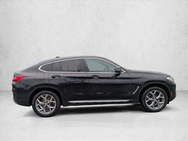 Used 2022 BMW X4 xDrive30i w/ Parking Assistance Package image 4