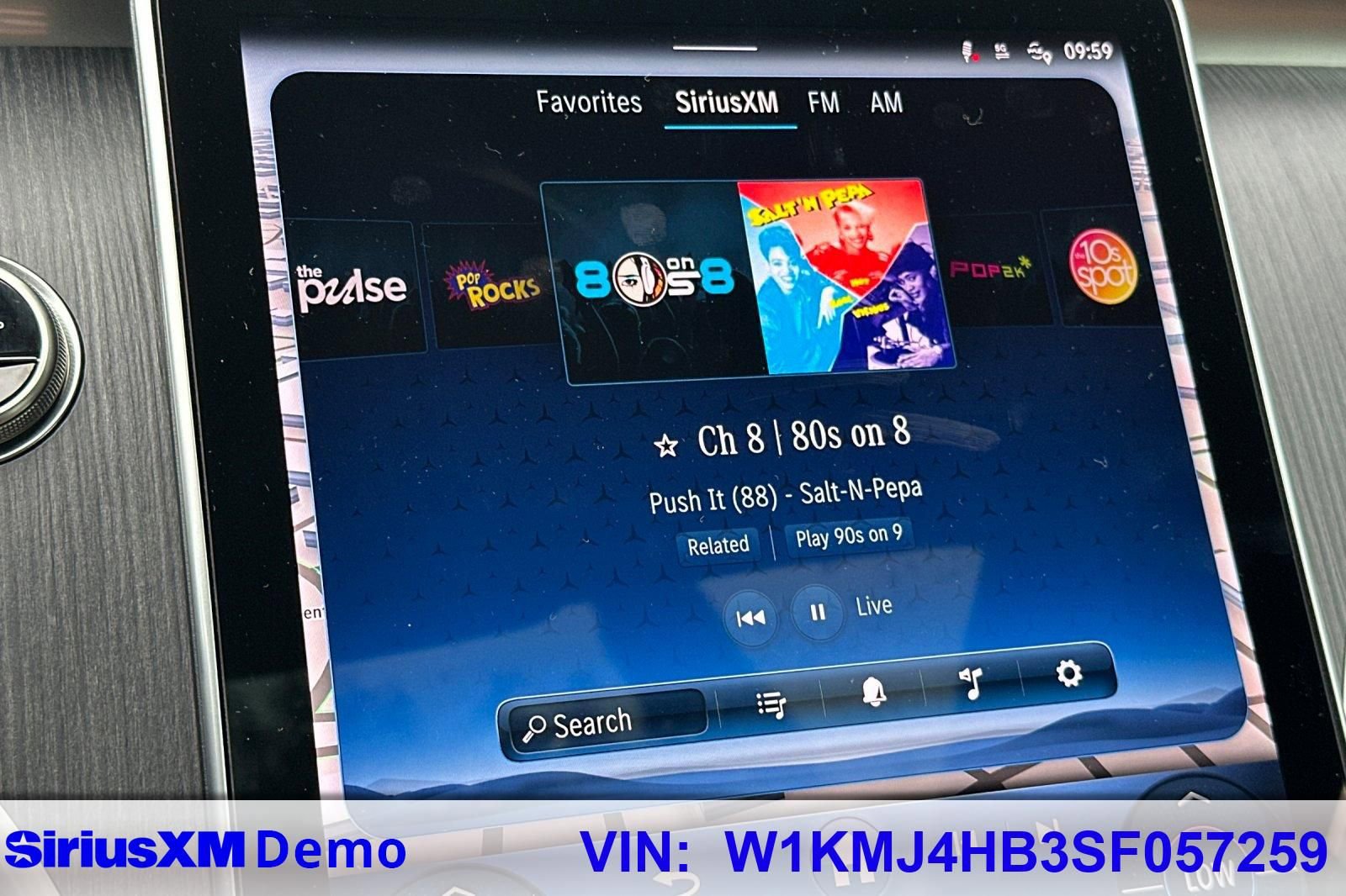 Used 2025 Mercedes-Benz CLE 300 4MATIC Coupe image 24