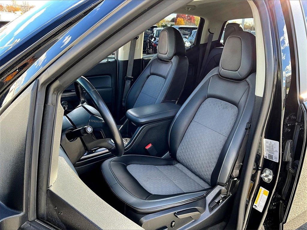 Used 2022 Chevrolet Colorado Z71 image 10