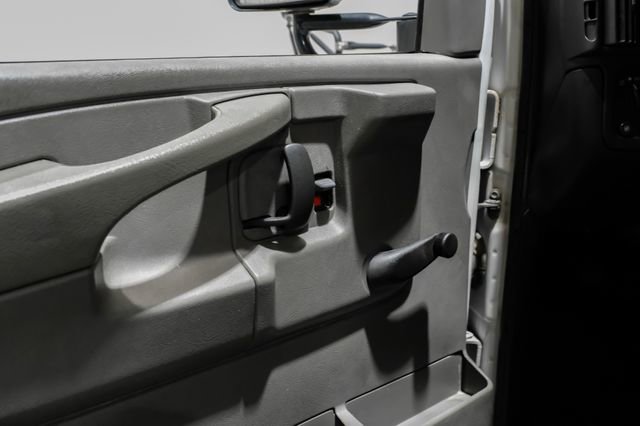 Used 2007 Chevrolet Express 3500 w/ School Bus Package RWD image 40
