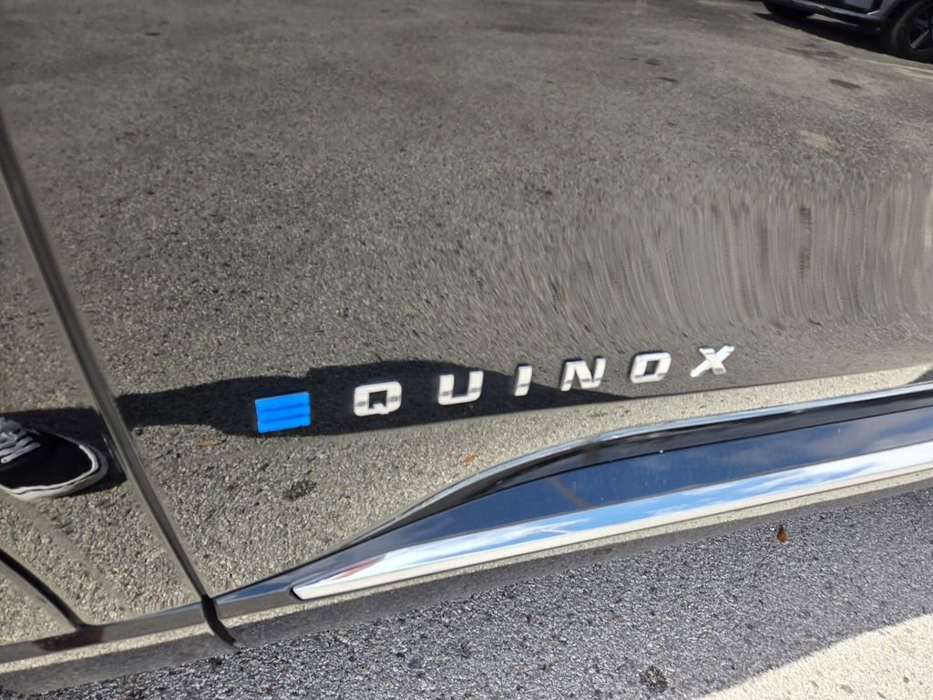 Certified 2025 Chevrolet Equinox EV LT w/ Convenience Package image 4