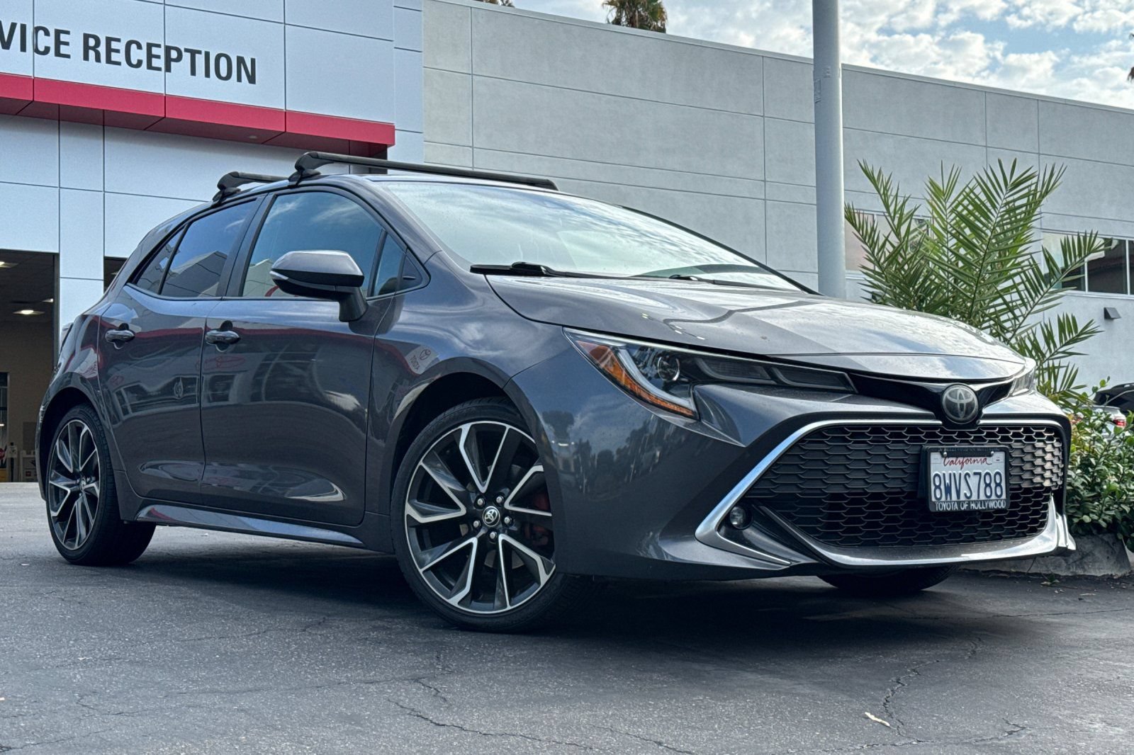 Used 2021 Toyota Corolla XSE w/ Carpet Mat Package (TMS) FWD video 2