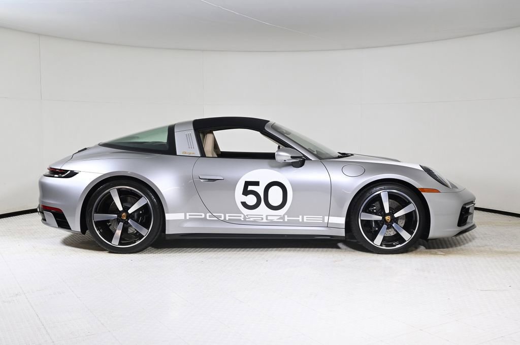 Certified 2021 Porsche 911 Targa 4S image 8