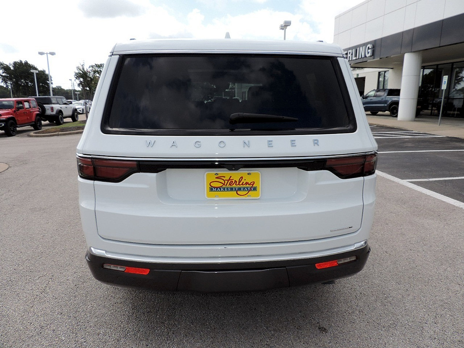 Used 2022 Jeep Wagoneer Series I w/ Premium Group I RWD image 6