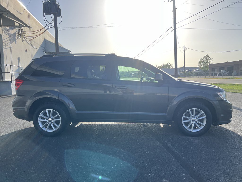 Used 2017 Dodge Journey SXT AWD/4WD image 6