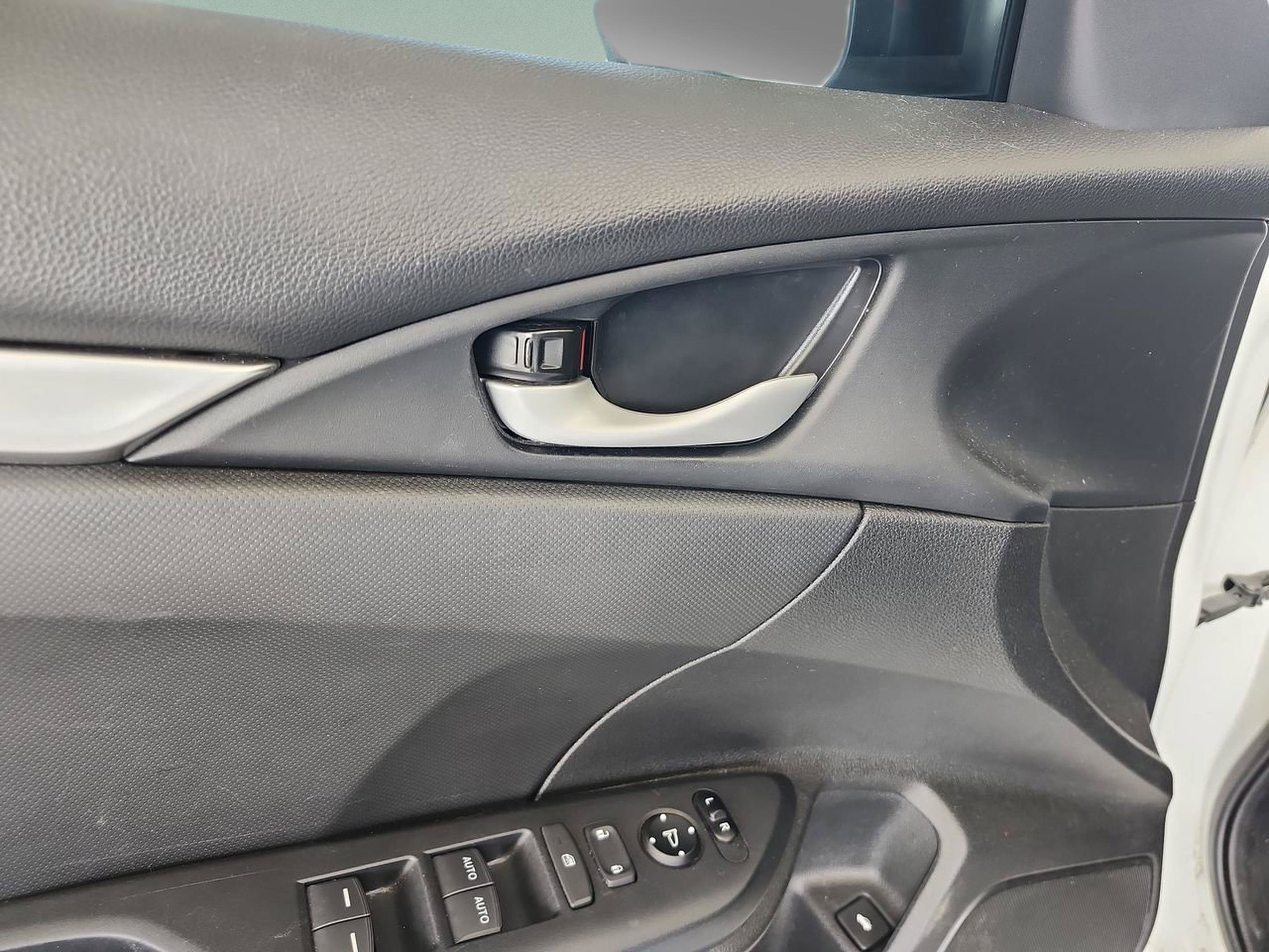 Used 2020 Honda Civic LX image 15