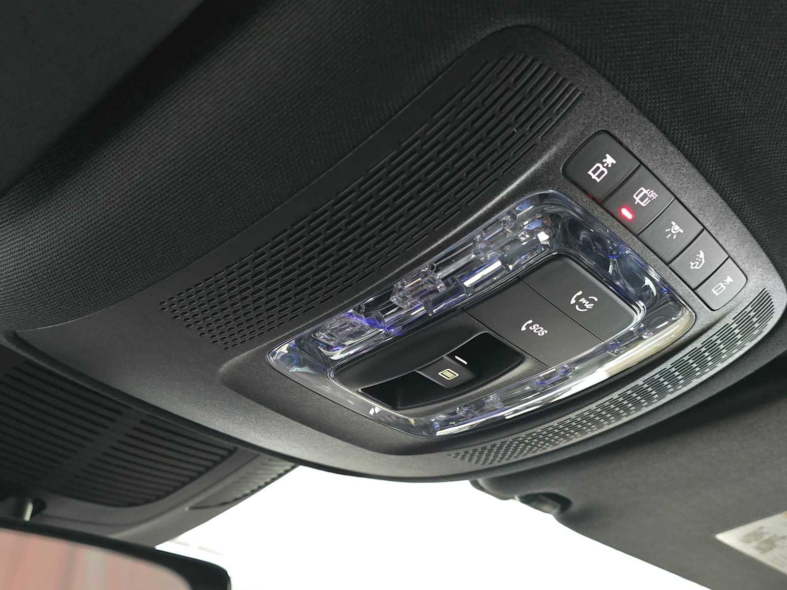 Used 2026 Mercedes-Benz GLS 450 4MATIC image 34