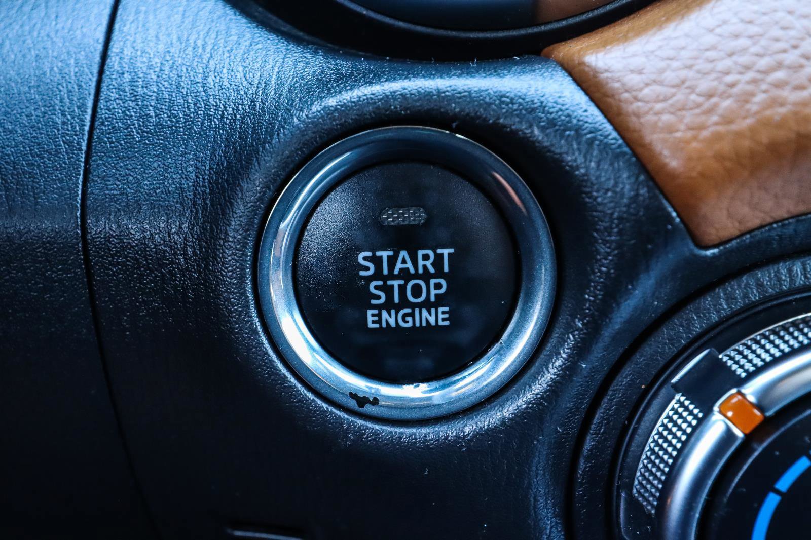 Used 2017 FIAT 124 Spider Lusso image 13