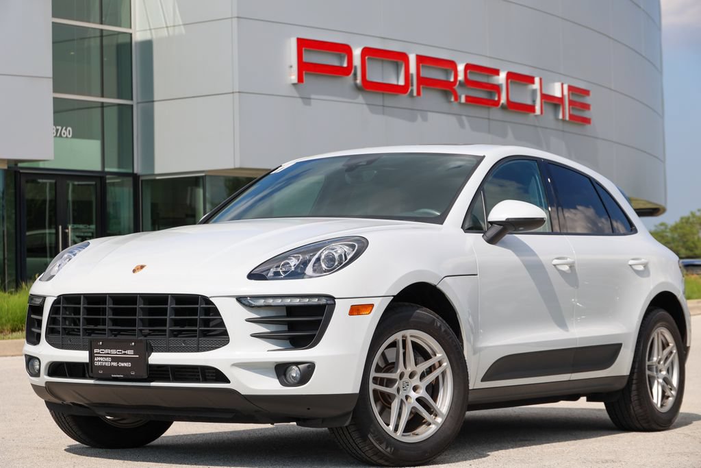 Certified 2017 Porsche Macan AWD/4WD image 6