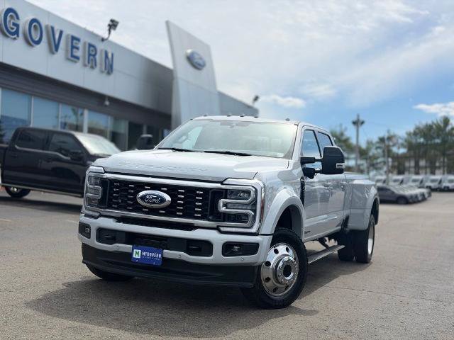 Certified 2025 Ford F450 Platinum w/ FX4 Off-Road Package AWD/4WD image 1