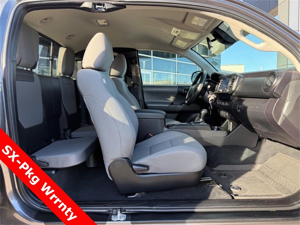 Used 2022 Toyota Tacoma SR w/ SX Package image 11