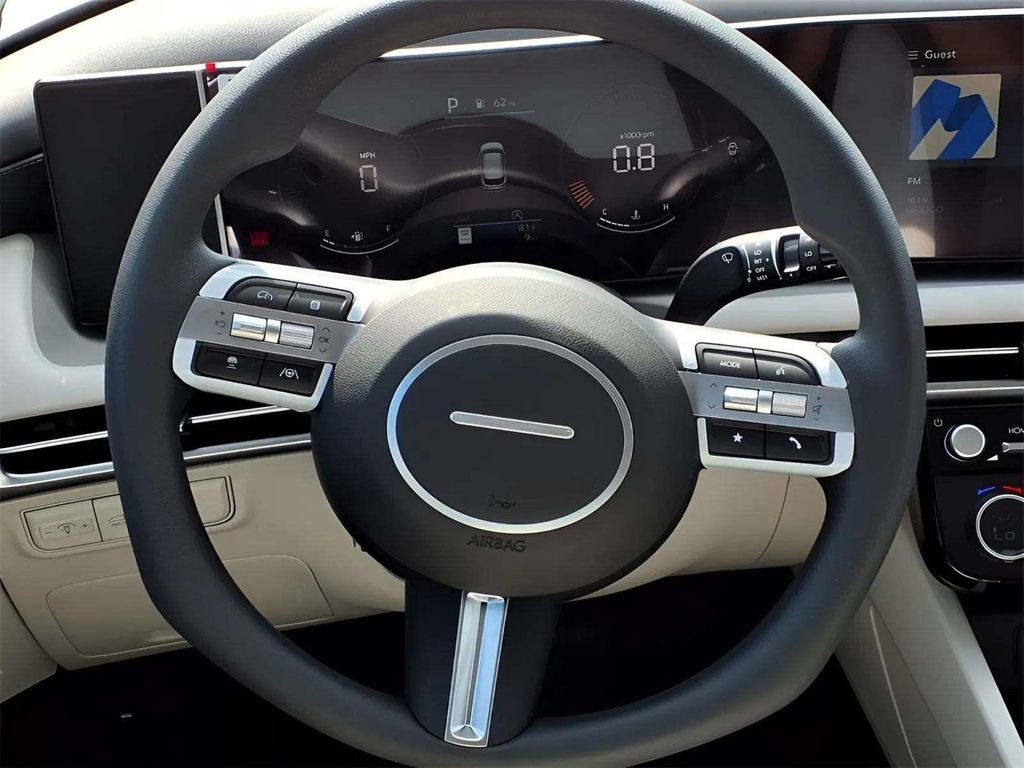 New 2026 Hyundai Tucson SEL image 14