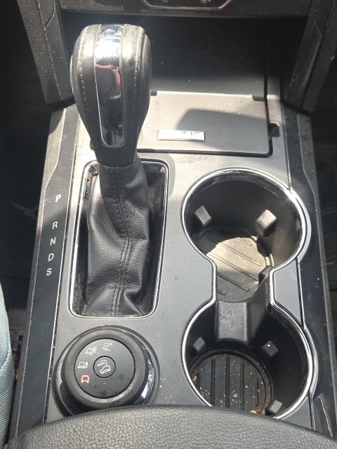 Used 2018 Ford Explorer XLT w/ Equipment Group 202A AWD/4WD image 37