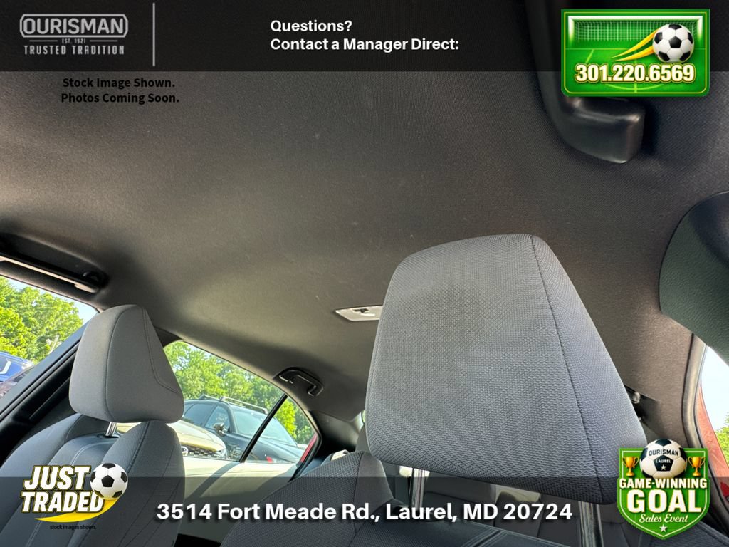 Used 2021 Toyota Corolla SE FWD image 17