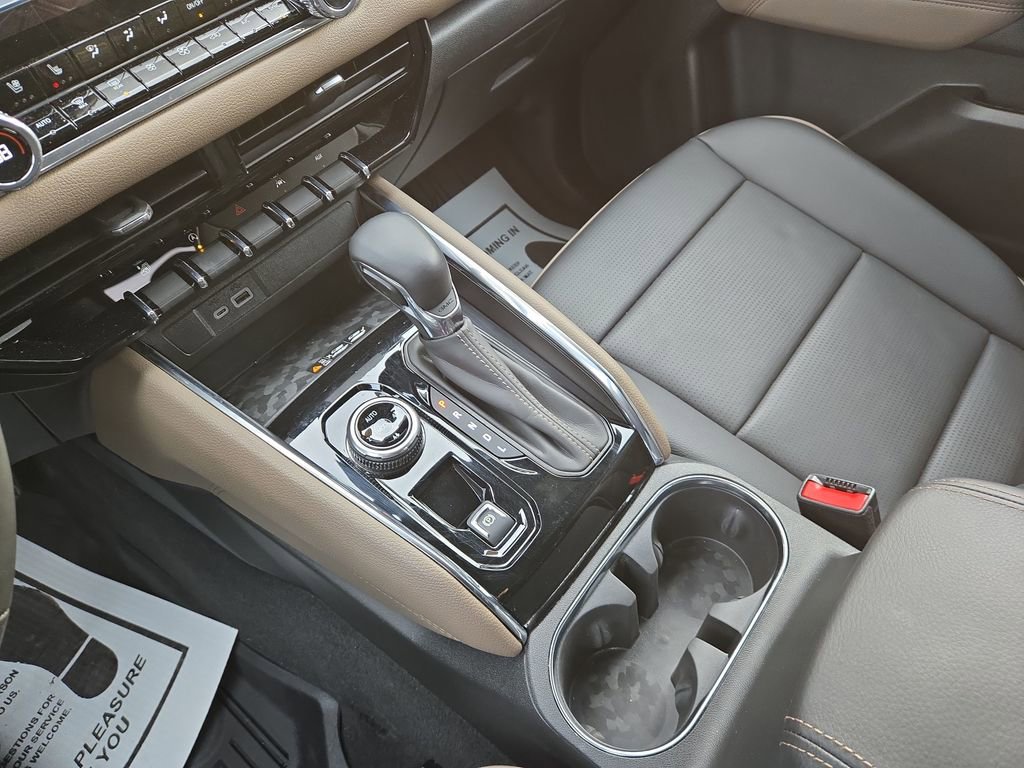 Used 2024 GMC Canyon Denali w/ LPO, Denali Black Edition image 25