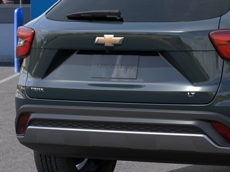 New 2026 Chevrolet Trax LT w/ LT Convenience Package FWD image 39