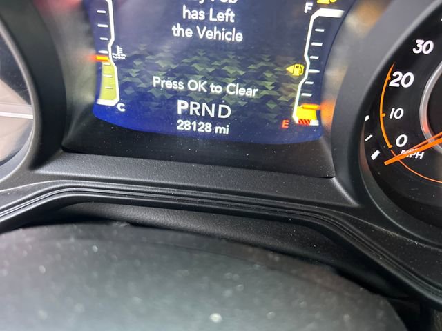 Used 2024 Jeep Gladiator Mojave w/ Convenience Group image 17